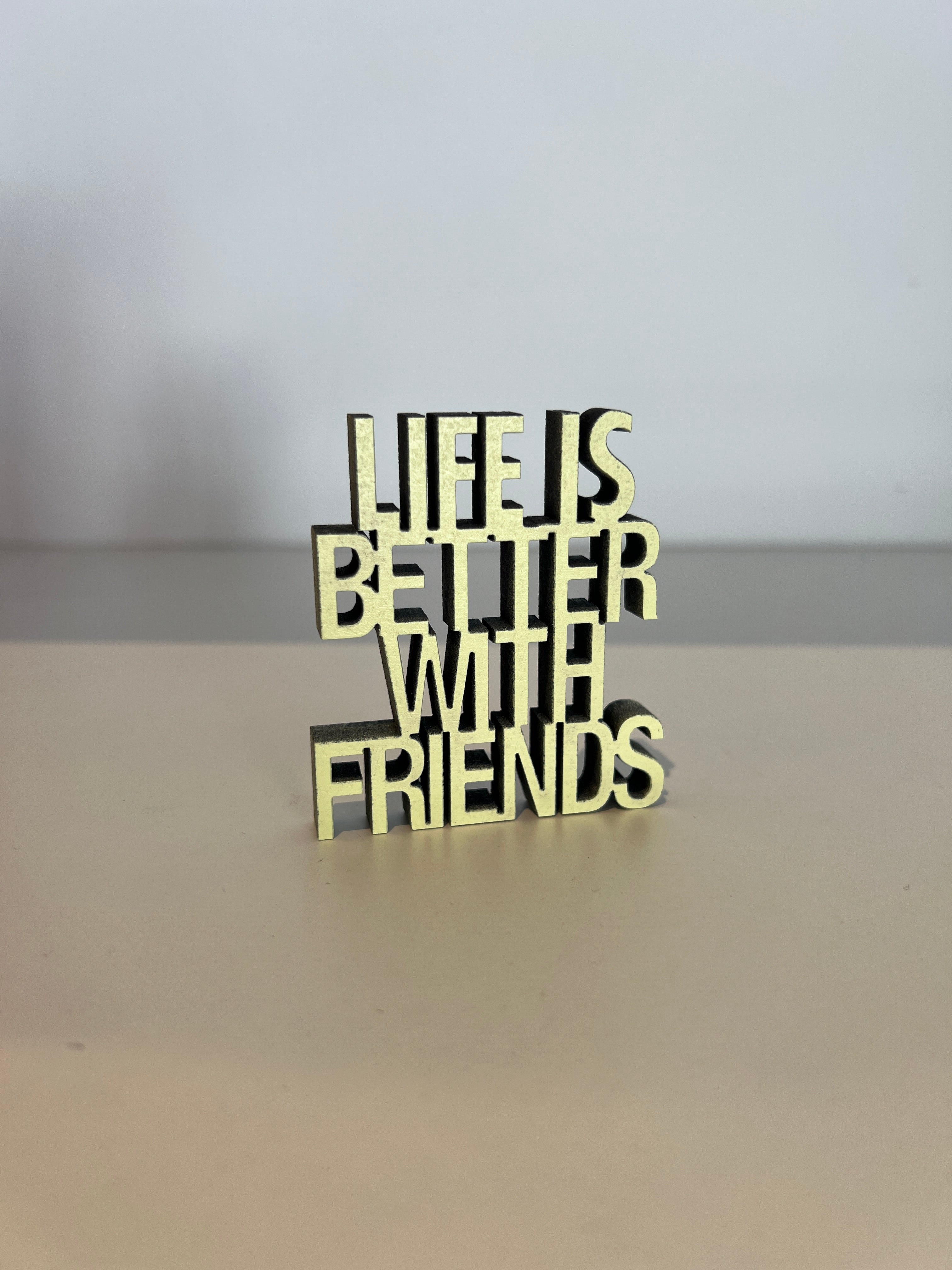 NoGallery - Life is better with friends Lindgrün