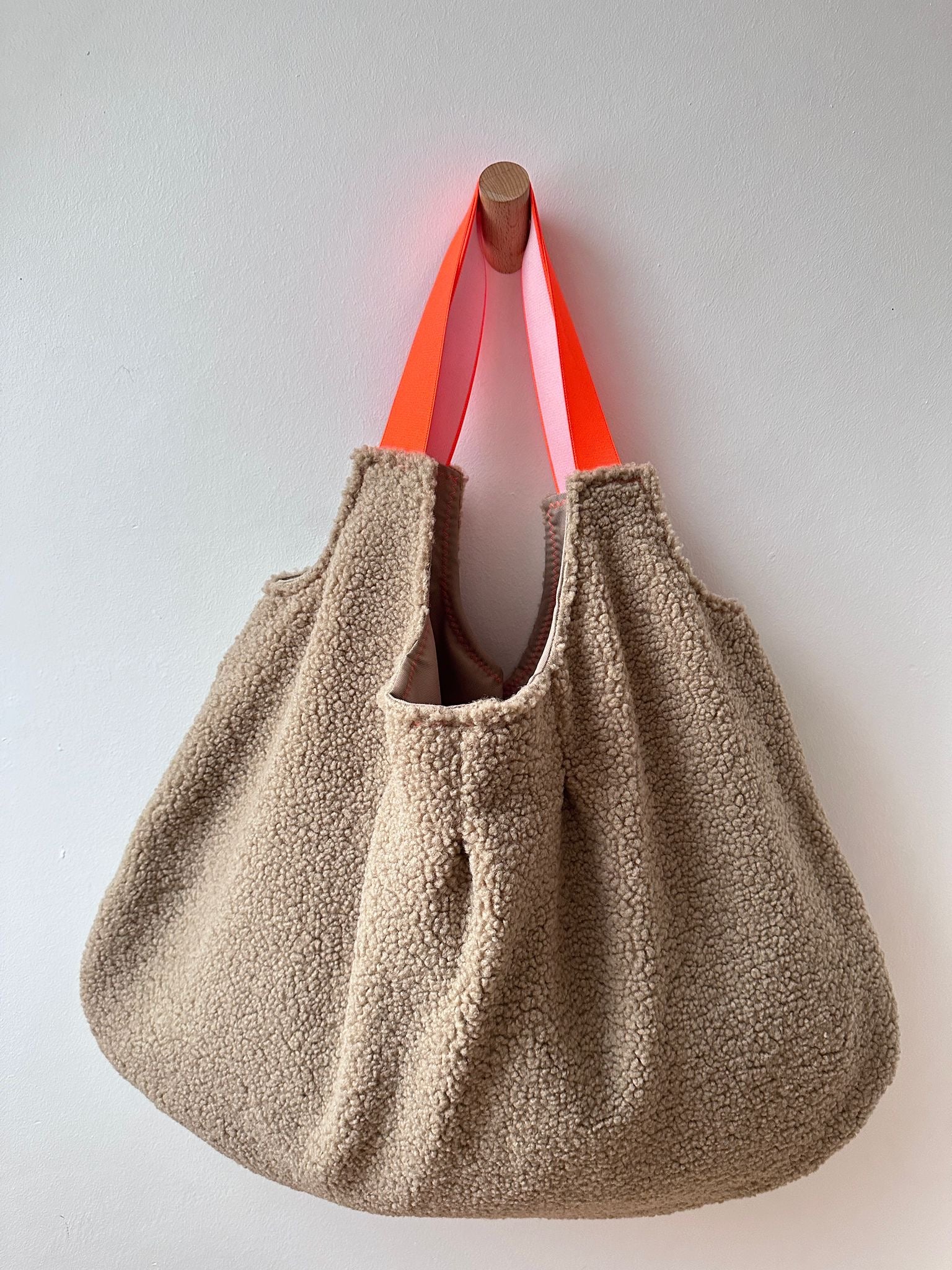 Teddyshopper Sand