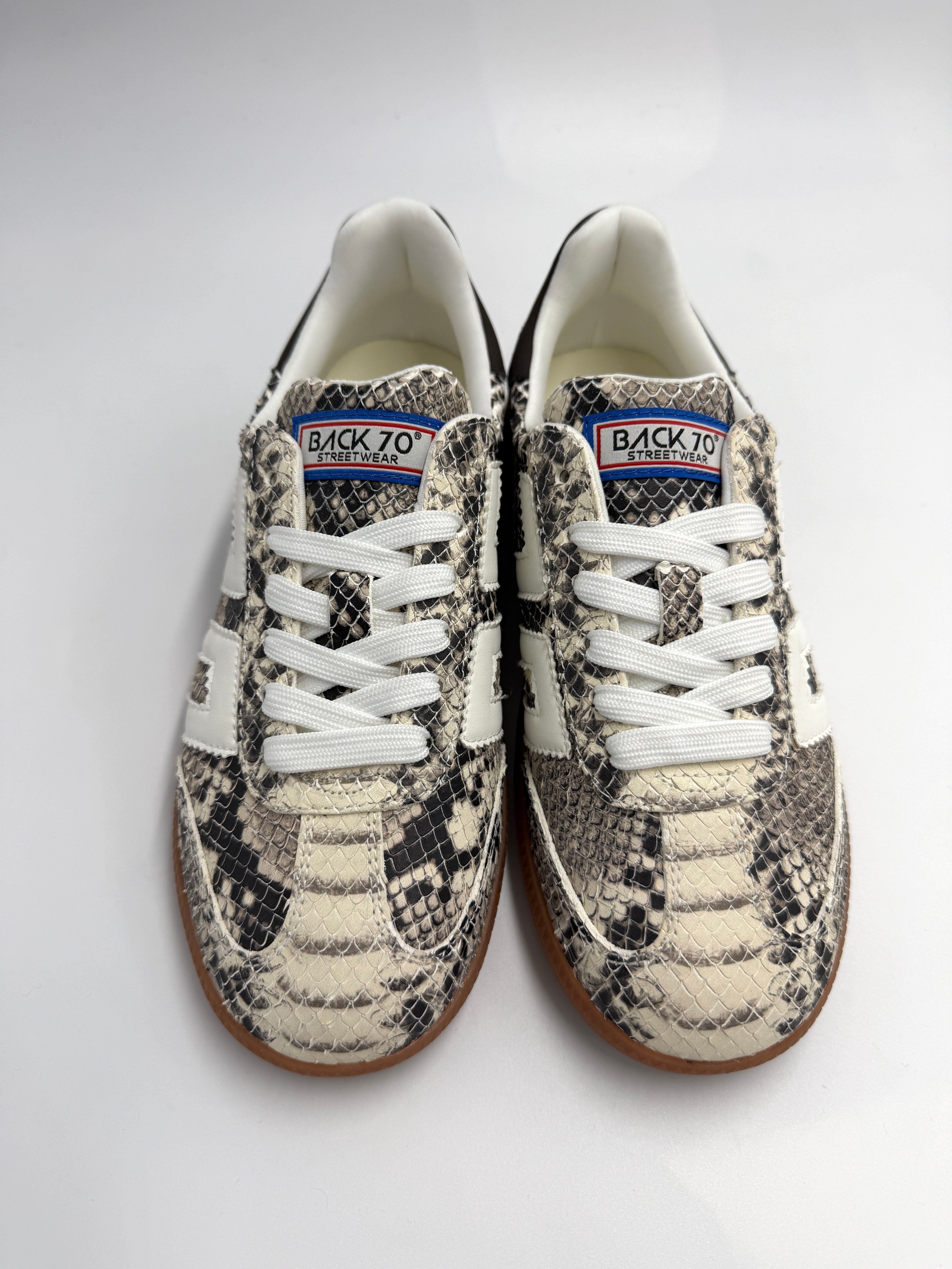 Back70 Sneaker Cloud •  Snake SR11 Milk White