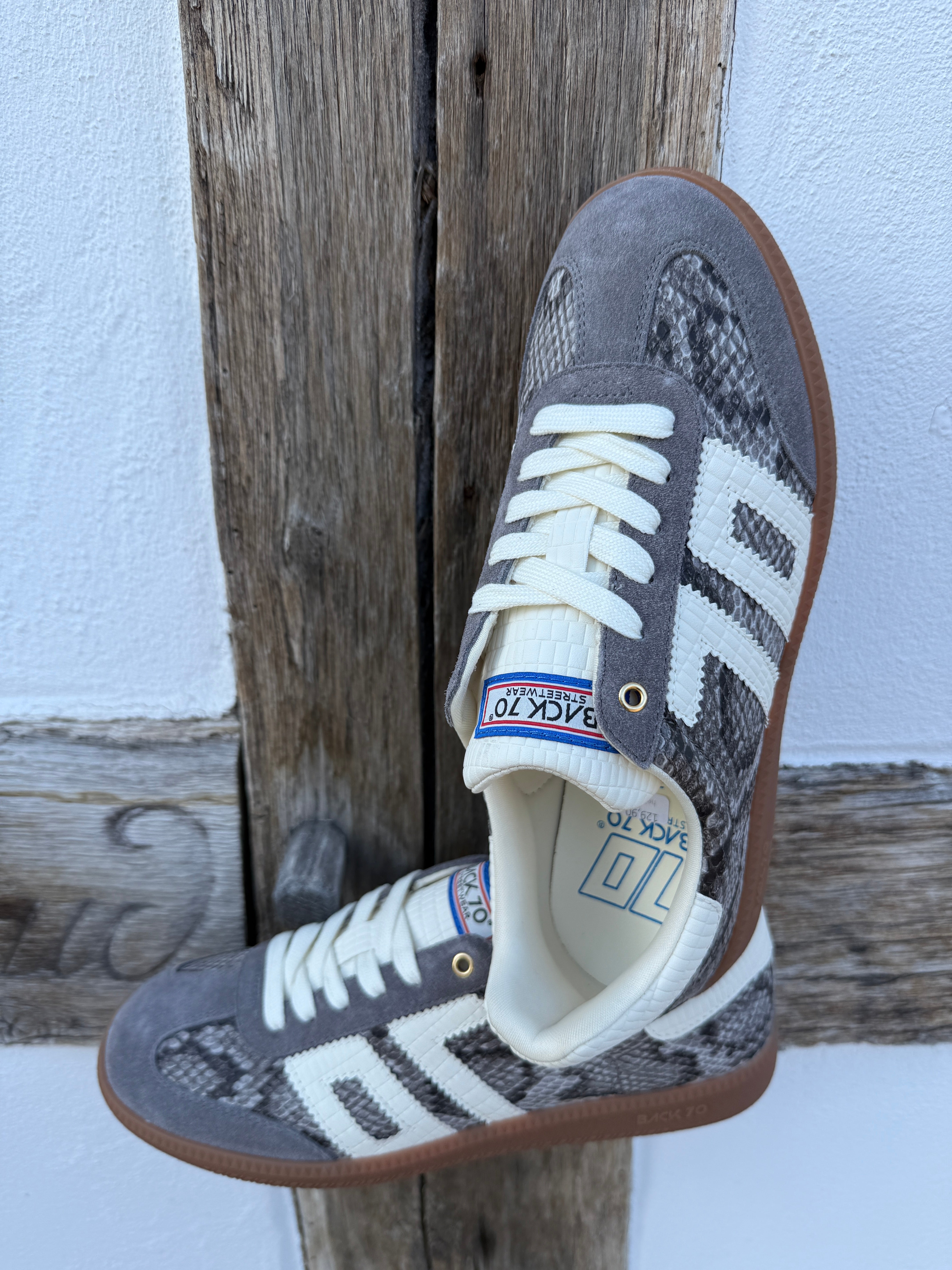 Back70 Sneaker Cloud •  S01 Snake Grey Milk Croc